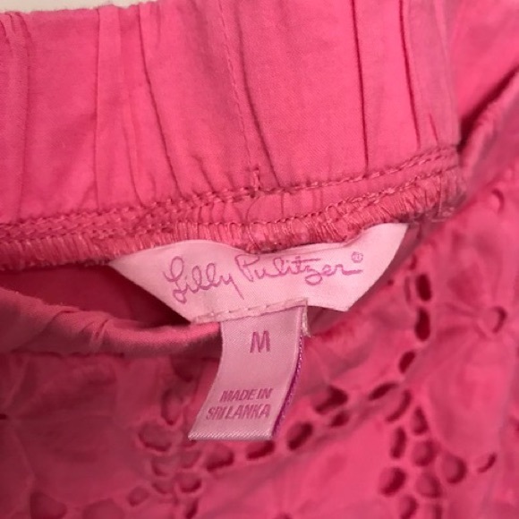 Lily Pulitzer lace shorts - Picture 3 of 3